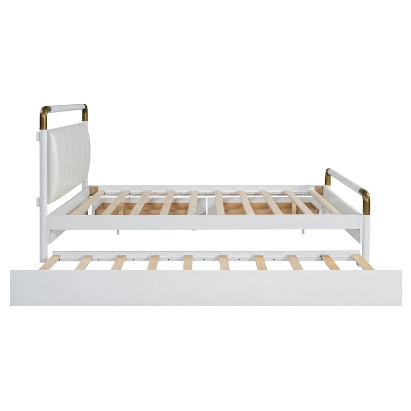Lit plateforme grand format avec tête de lit en similicuir, montants en laiton courbés, 2 tiroirs de rangement et lit gigogne coulissant blanc