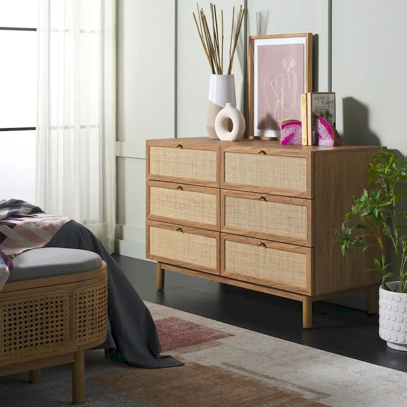 Commode à 6 tiroirs en rotin tressé avec cadre en bois et poignées dorées